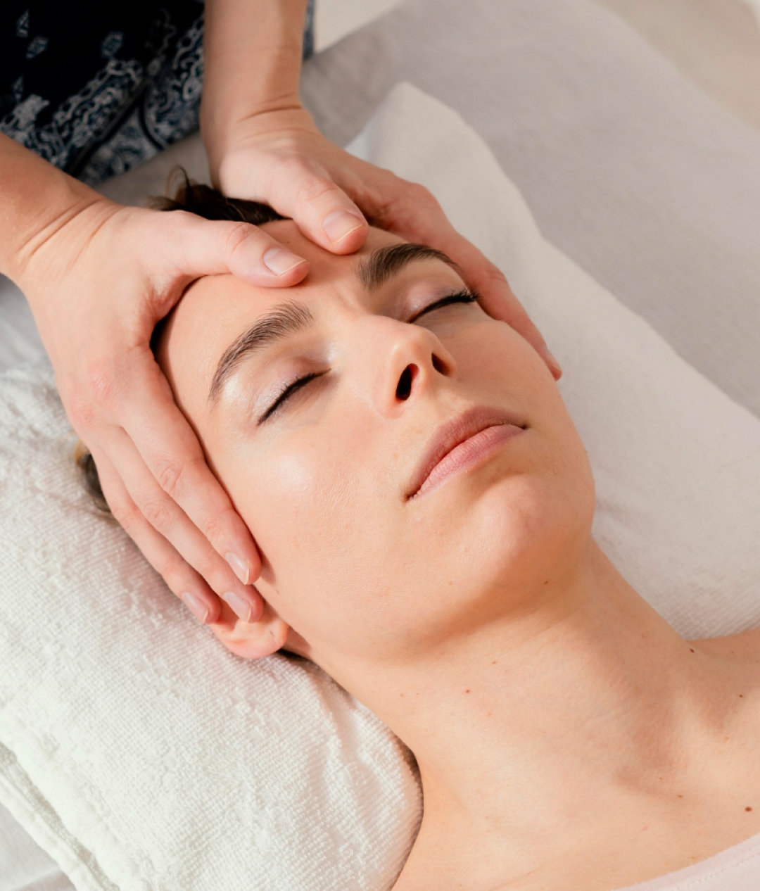 Indian Head, Neck & Shoulder Massage